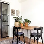 Gorgeous And Stylish Place For Two In Hip West! דירה אמסטרדם