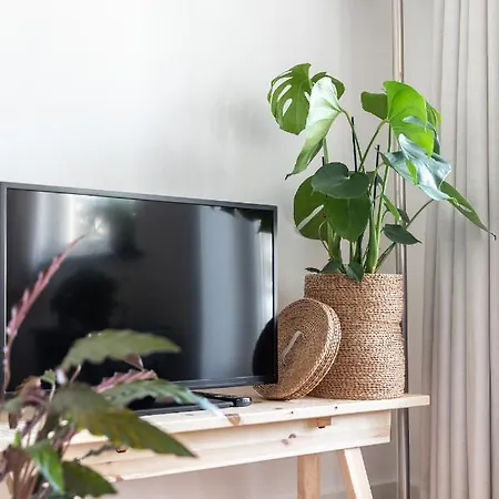 Gorgeous And Stylish Place For Two In Hip West! 아파트